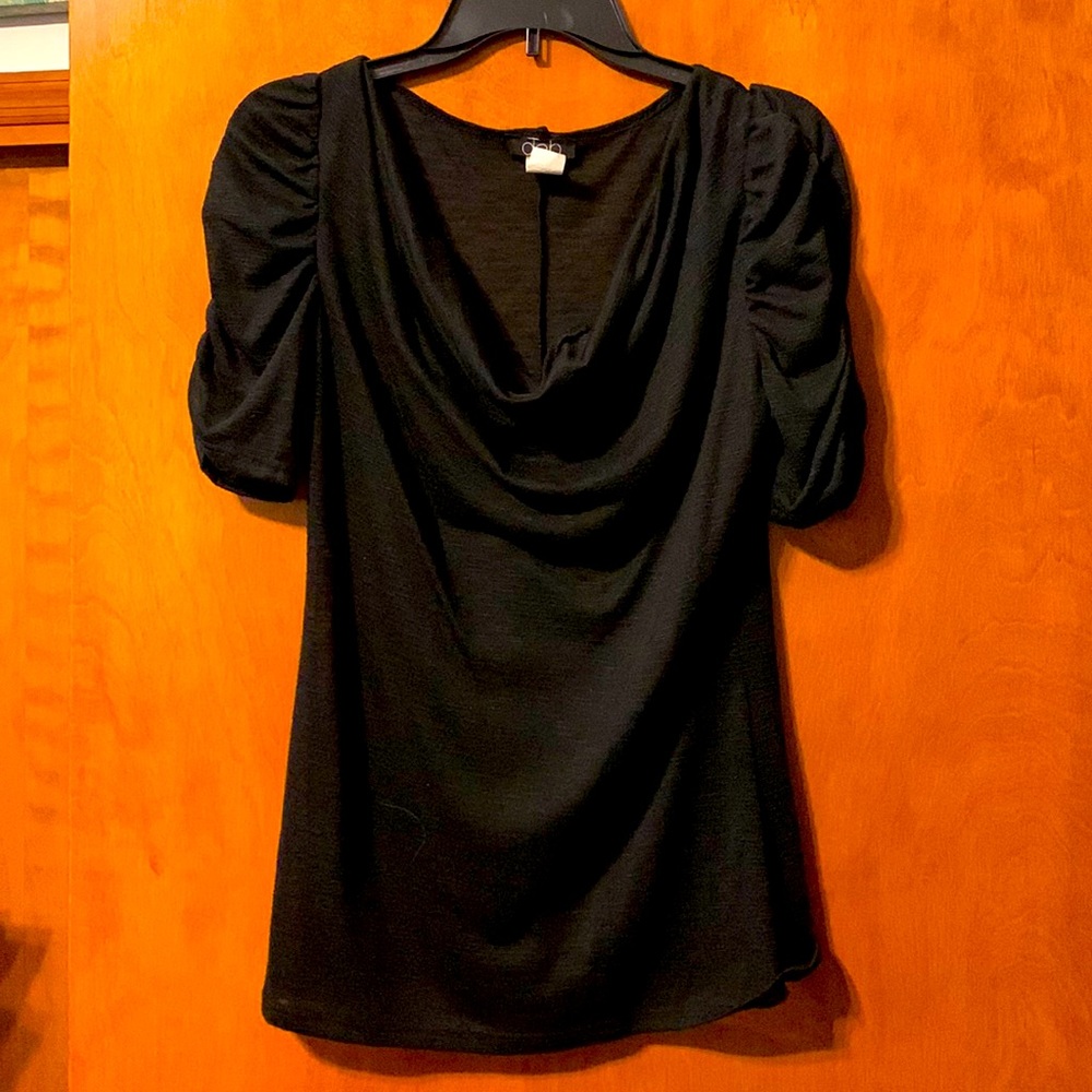 Semi formal top